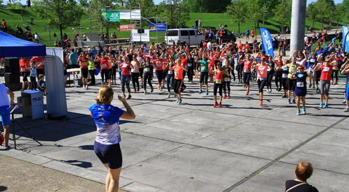 fruehsport-mit-vielen